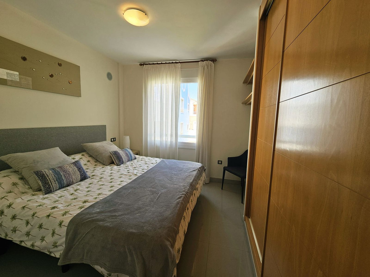 Appartement te koop in Estepona | 3 slaapkamers H5124160