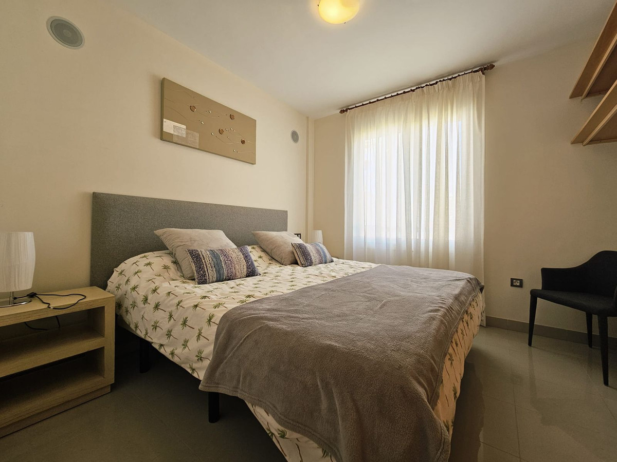 Appartement te koop in Estepona | 3 slaapkamers H5124160