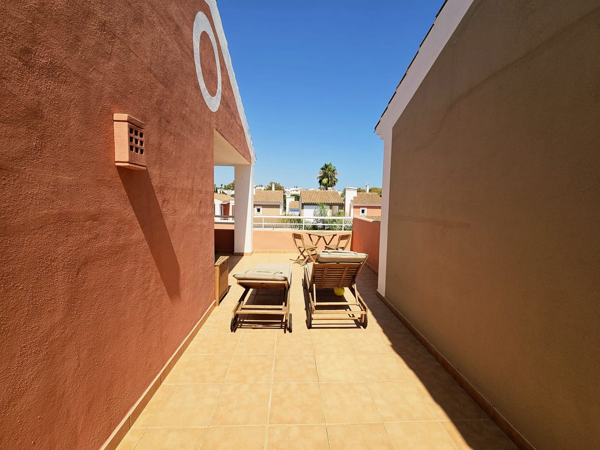 Appartement te koop in Estepona | 3 slaapkamers H5124160