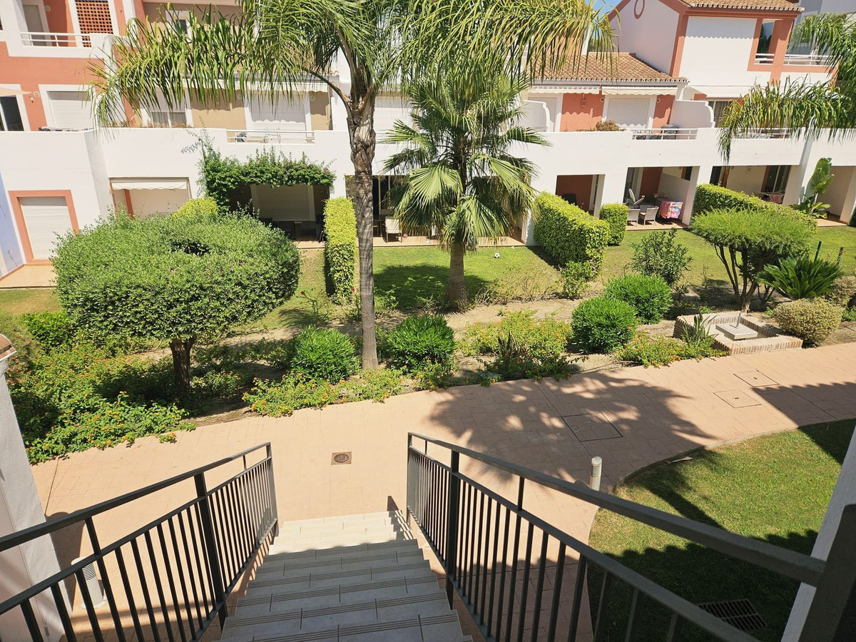 Appartement te koop in Estepona | 3 slaapkamers H5124160