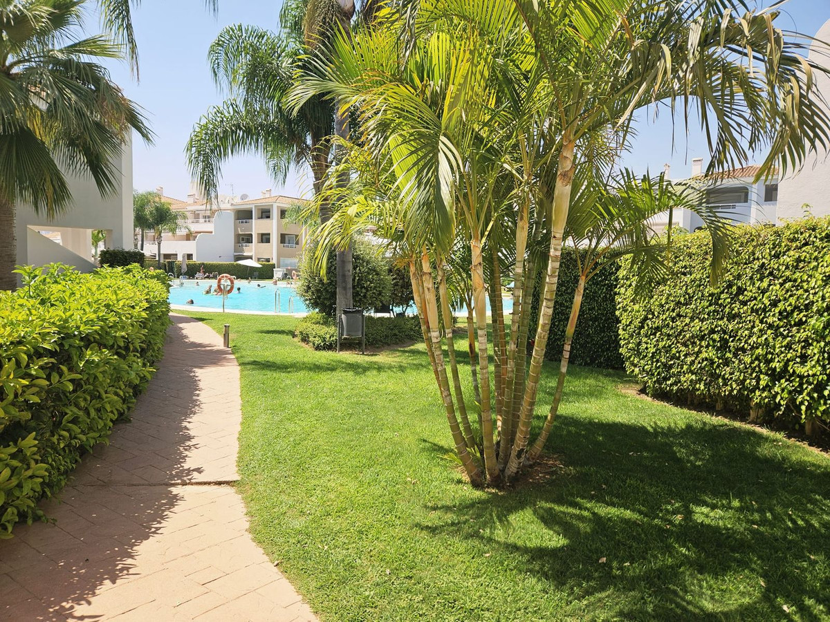 Appartement te koop in Estepona | 3 slaapkamers H5124160