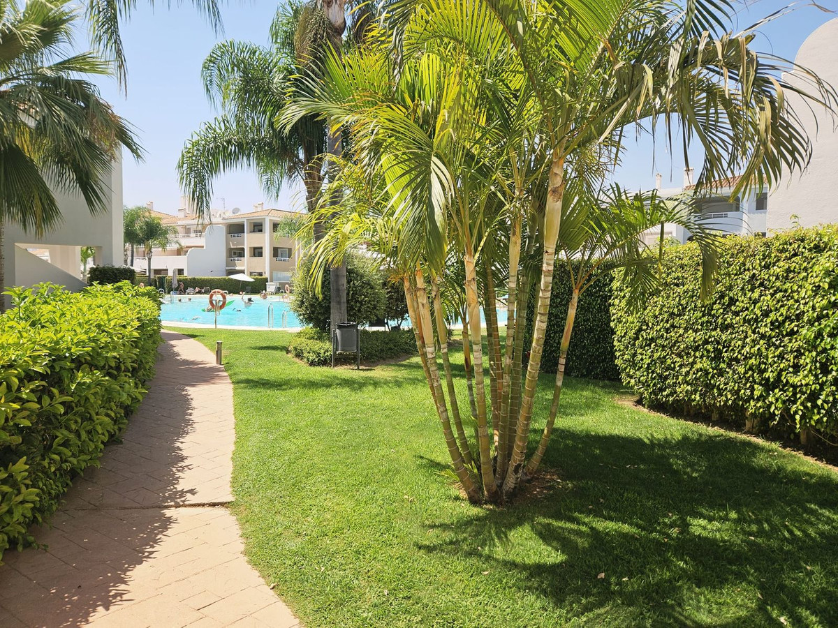 Appartement te koop in Estepona | 3 slaapkamers H5124160