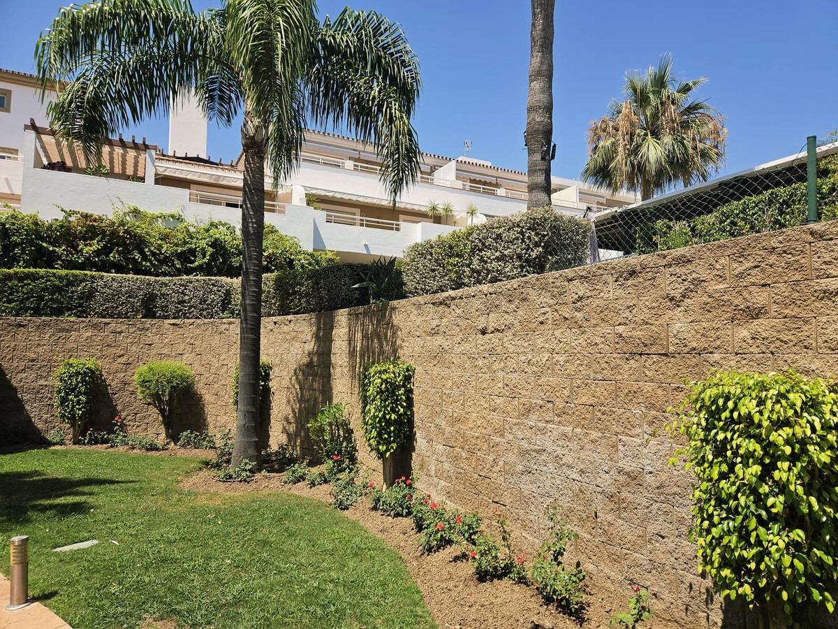 Appartement te koop in Estepona | 3 slaapkamers H5124160