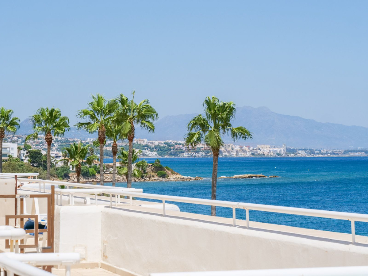 Appartement te koop in Estepona | 2 slaapkamers H5125003