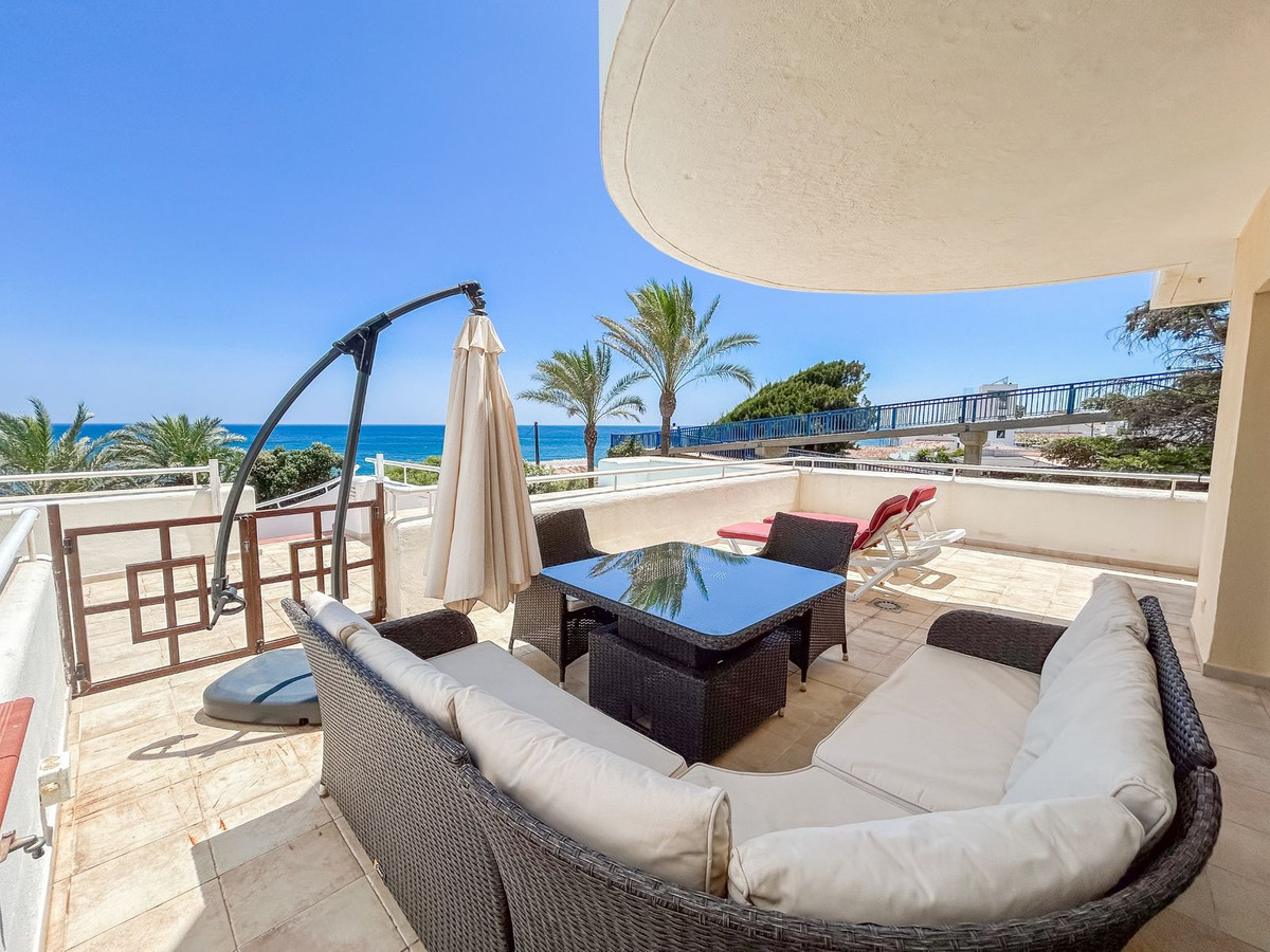 Appartement te koop in Estepona | 2 slaapkamers H5125003