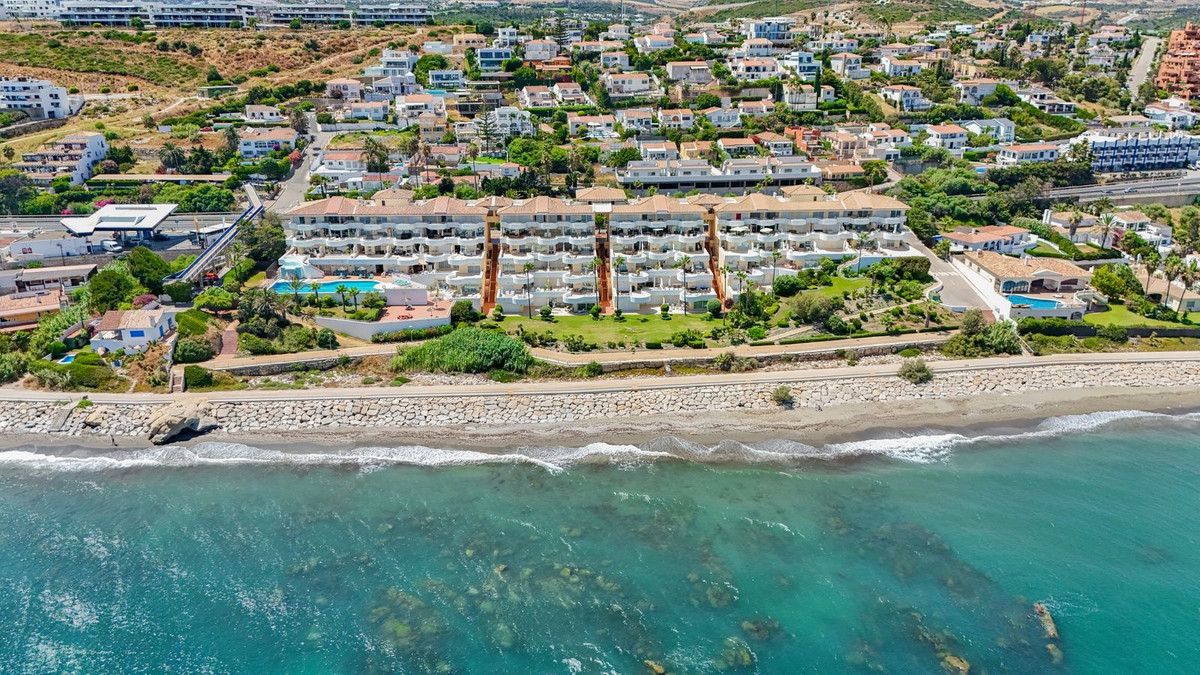 Appartement te koop in Estepona | 2 slaapkamers H5125003