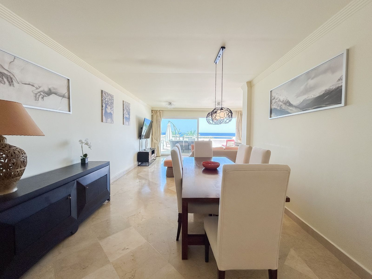 Appartement te koop in Estepona | 2 slaapkamers H5125003