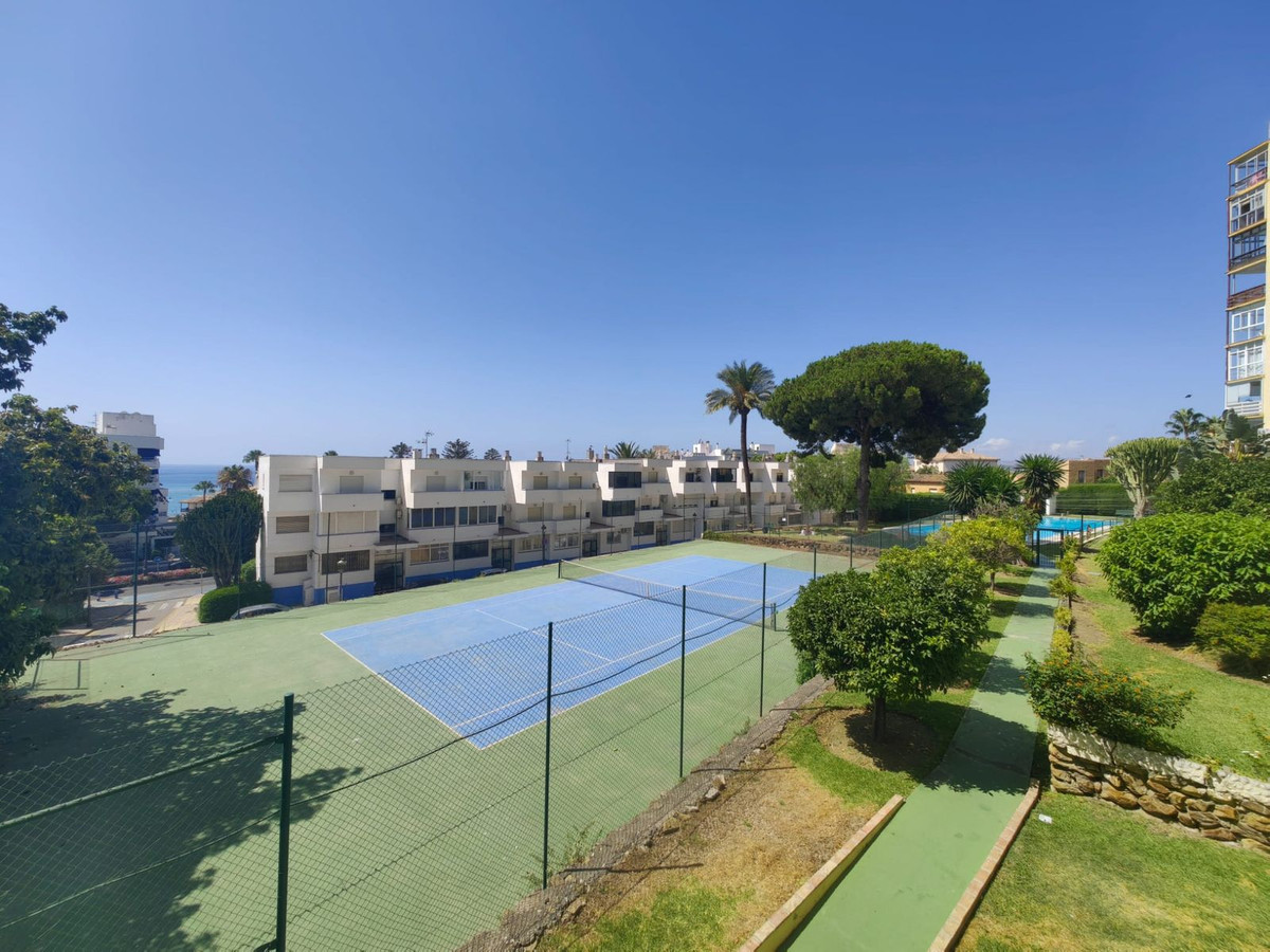 Appartement te koop in Estepona | 1 slaapkamers H5125075