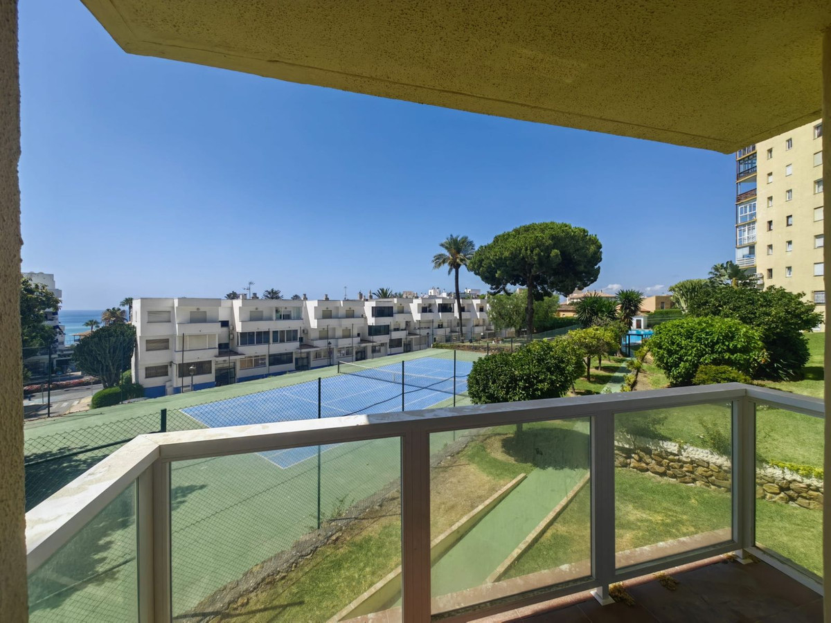 Appartement te koop in Estepona | 1 slaapkamers H5125075