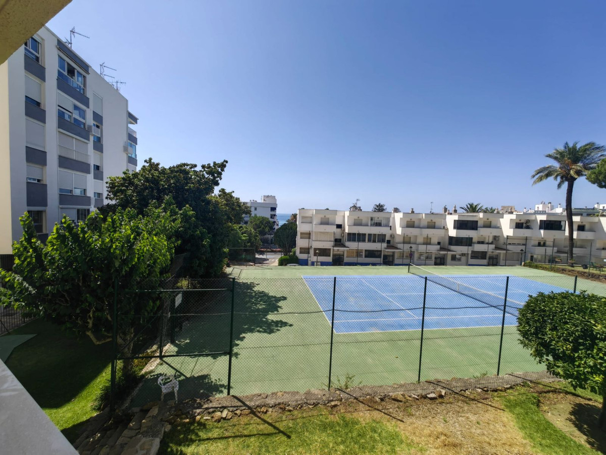 Appartement te koop in Estepona | 1 slaapkamers H5125075