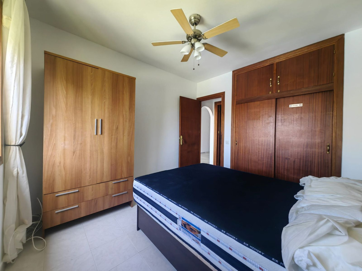 Appartement te koop in Estepona | 1 slaapkamers H5125075