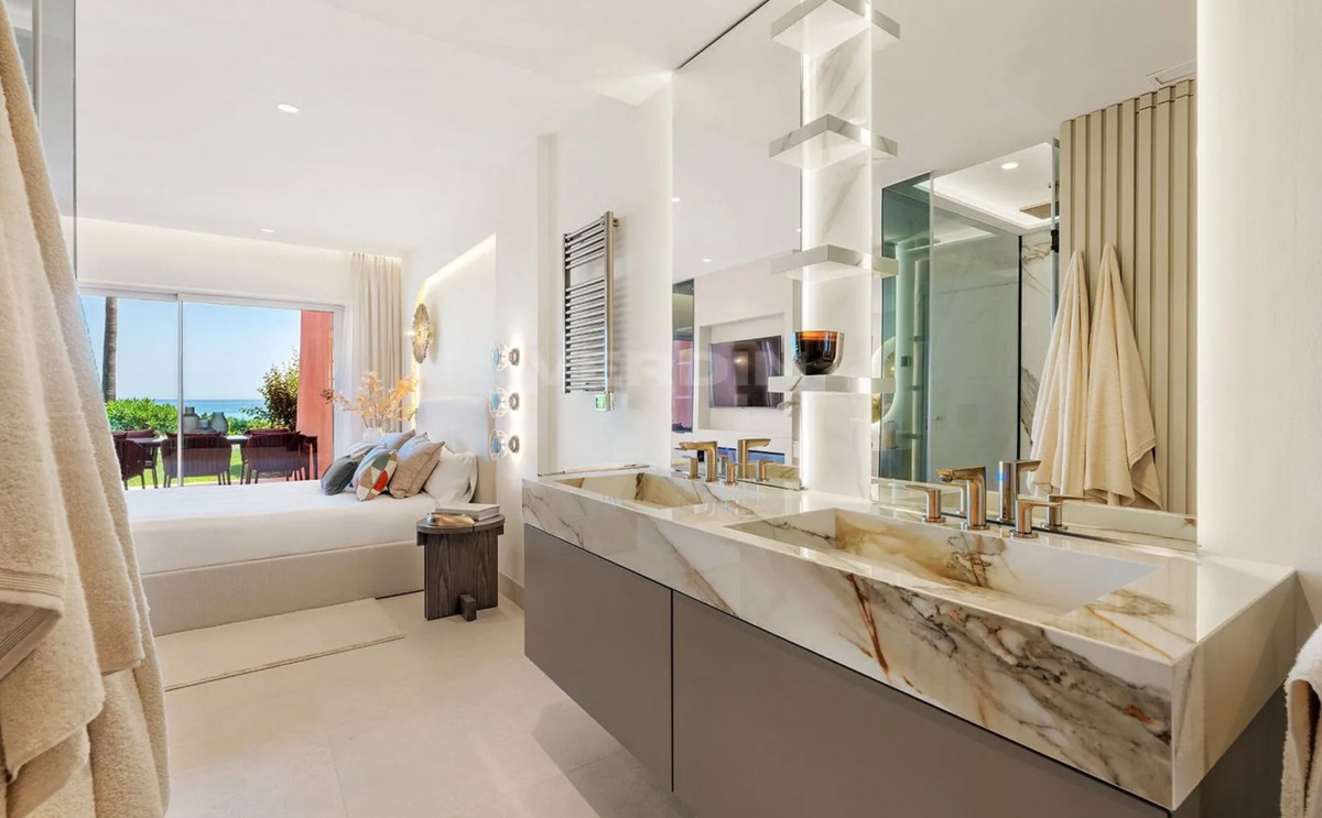 Appartement te koop in Estepona | 3 slaapkamers H5125369