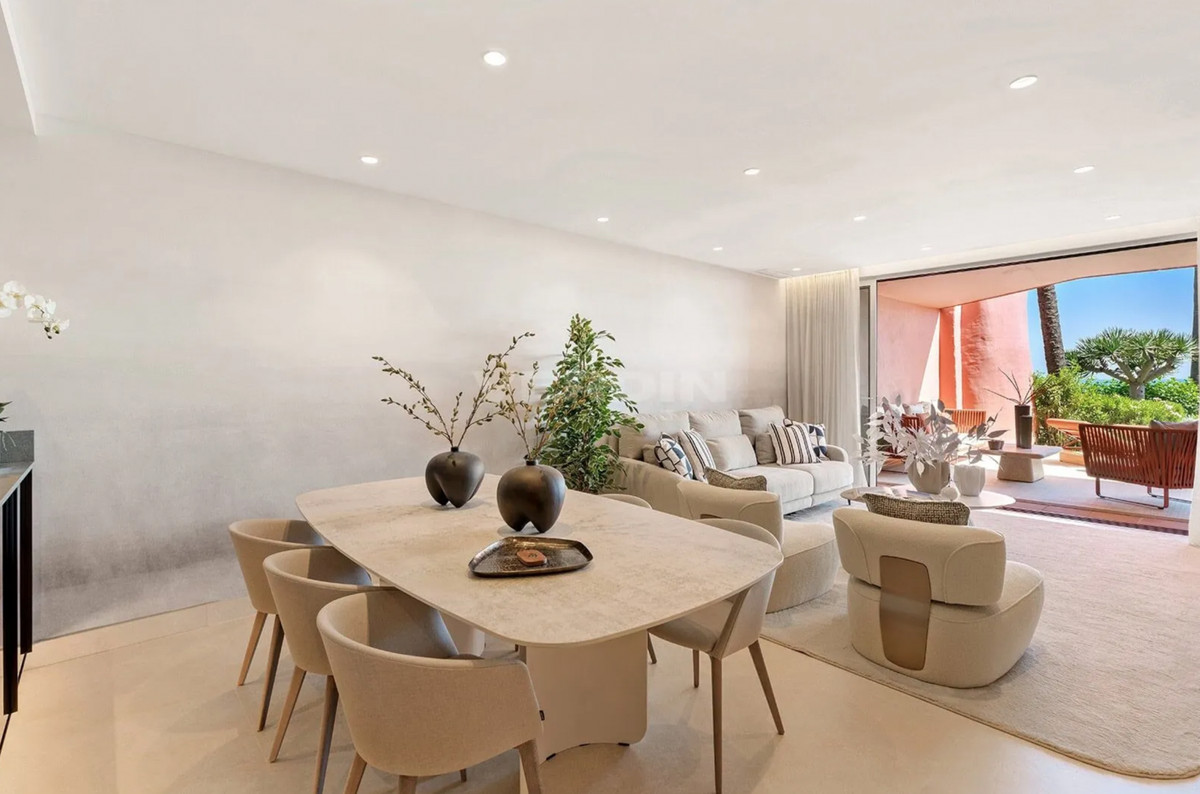 Appartement te koop in Estepona | 3 slaapkamers H5125369