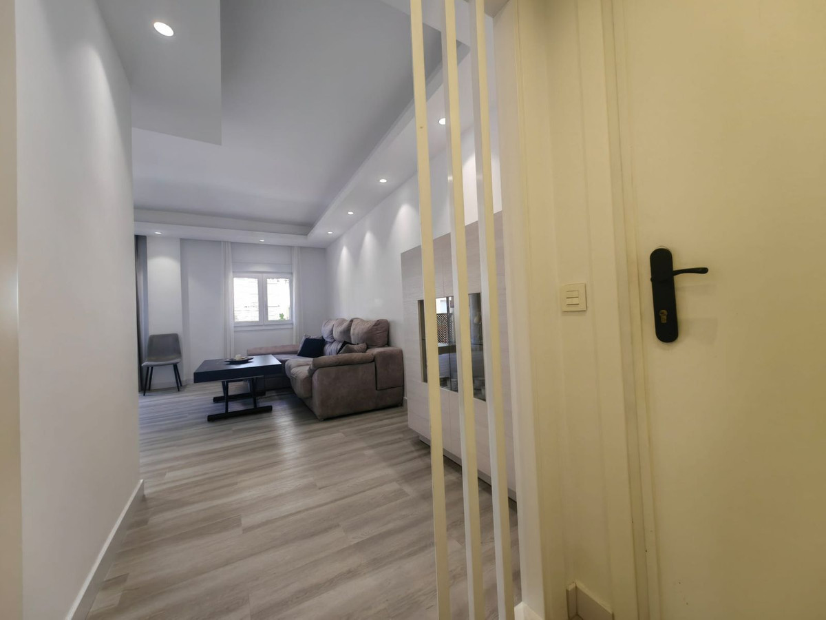 Appartement te koop in Estepona | 3 slaapkamers H5125885