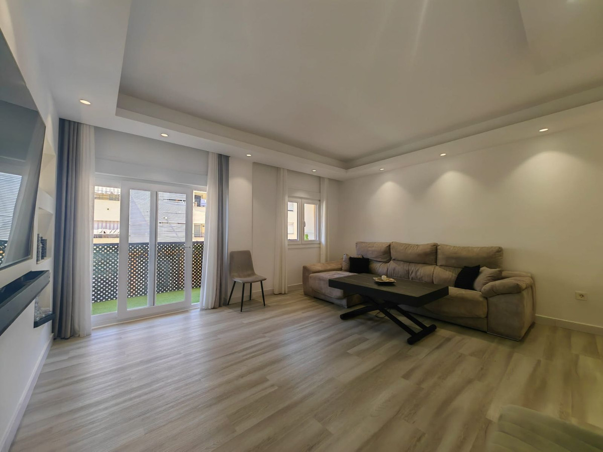 Appartement te koop in Estepona | 3 slaapkamers H5125885