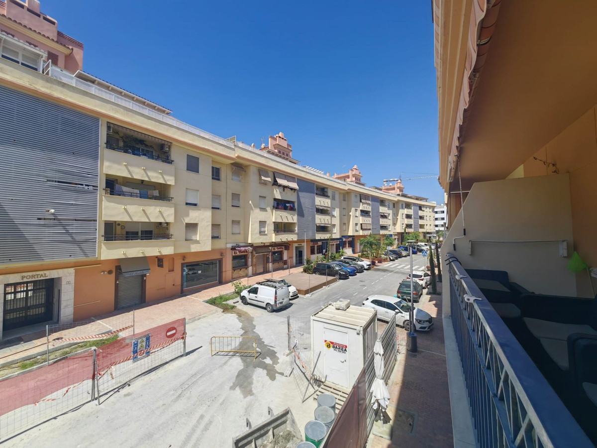Appartement te koop in Estepona | 3 slaapkamers H5125885