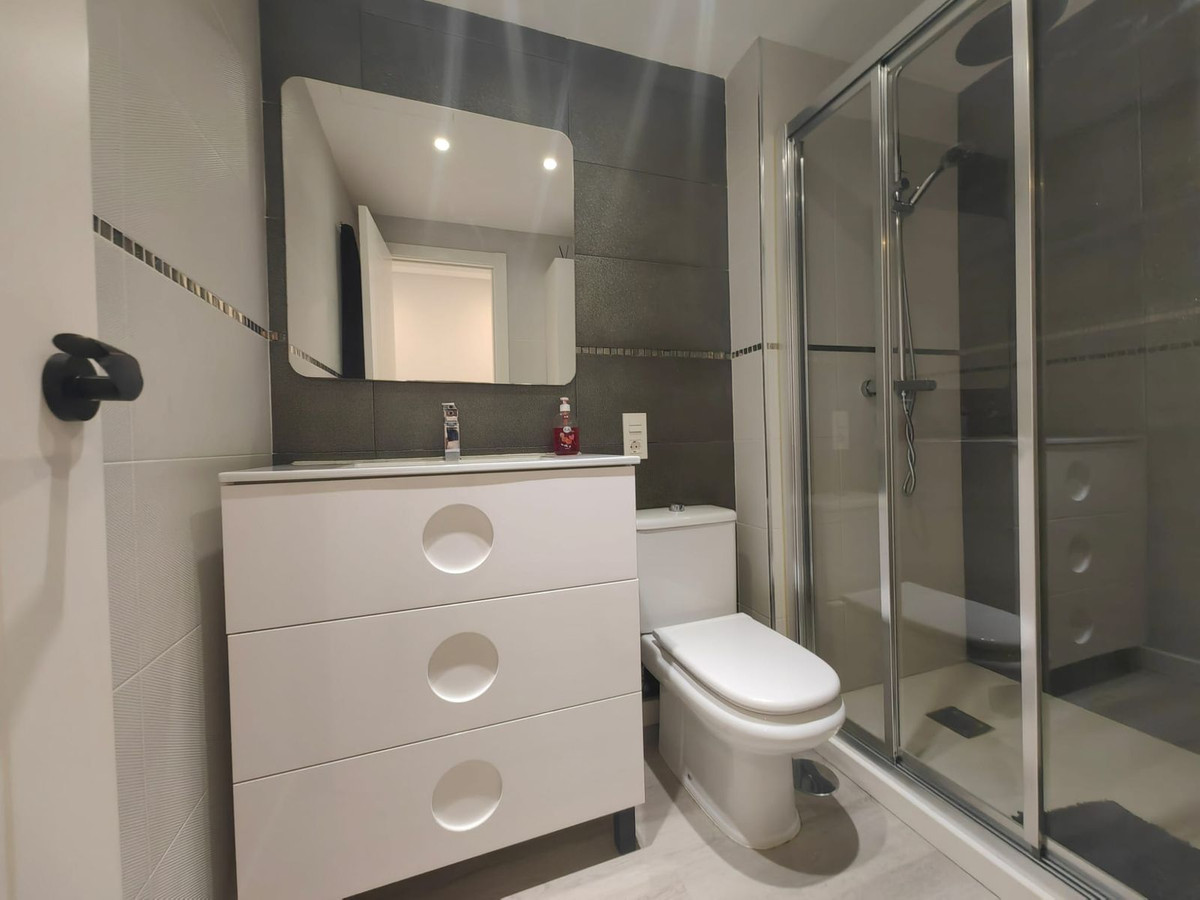 Appartement te koop in Estepona | 3 slaapkamers H5125885