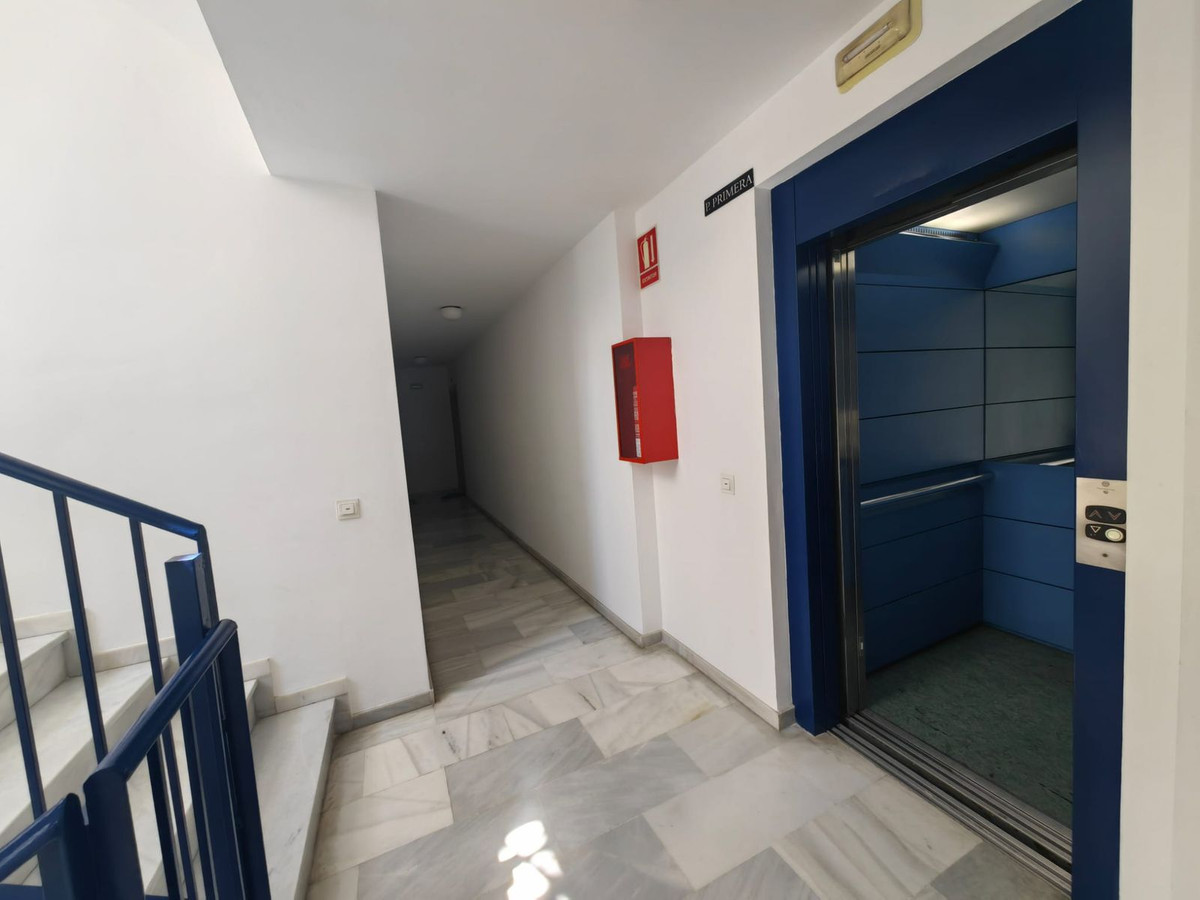 Appartement te koop in Estepona | 3 slaapkamers H5125885