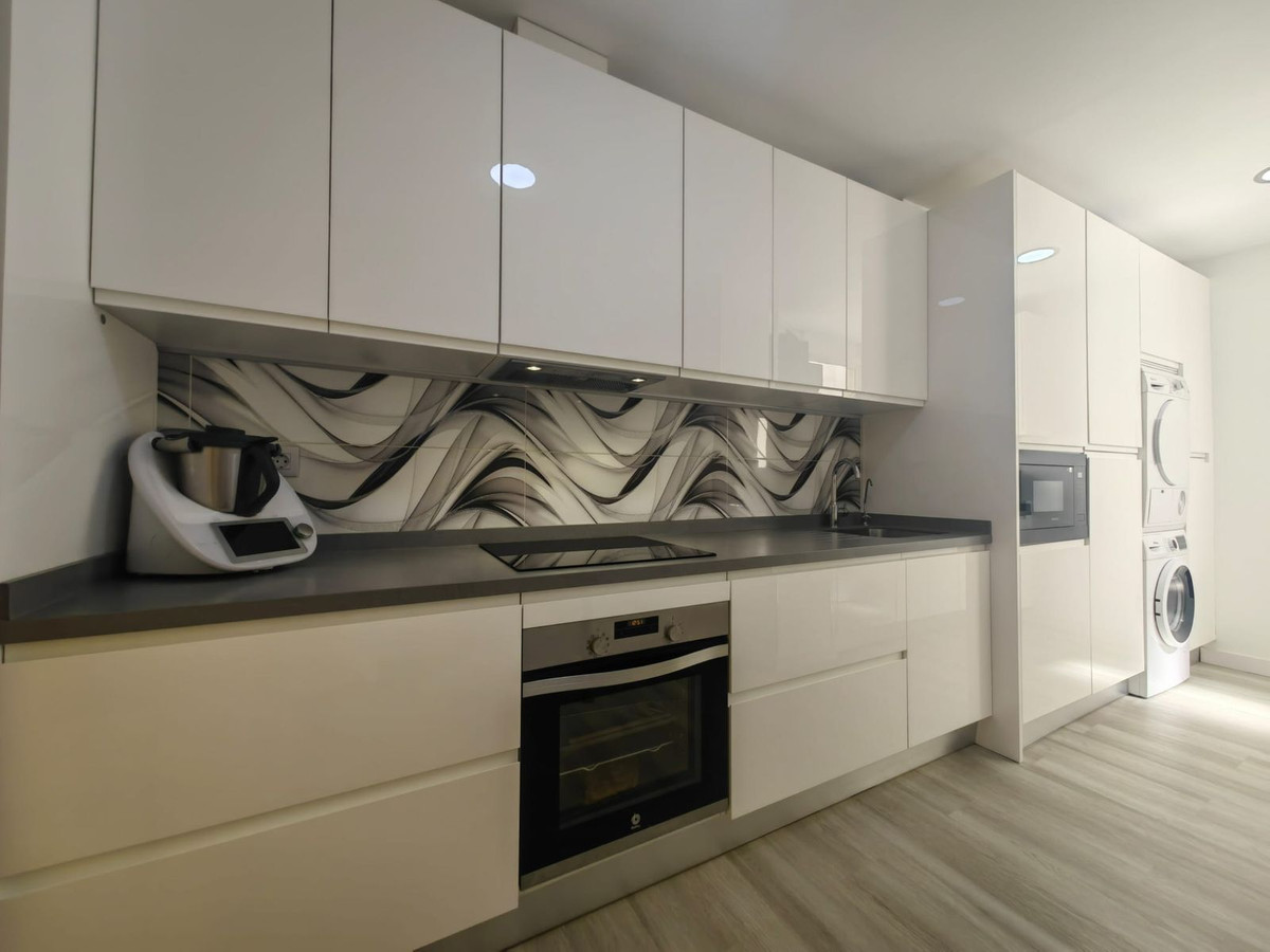 Appartement te koop in Estepona | 3 slaapkamers H5125885