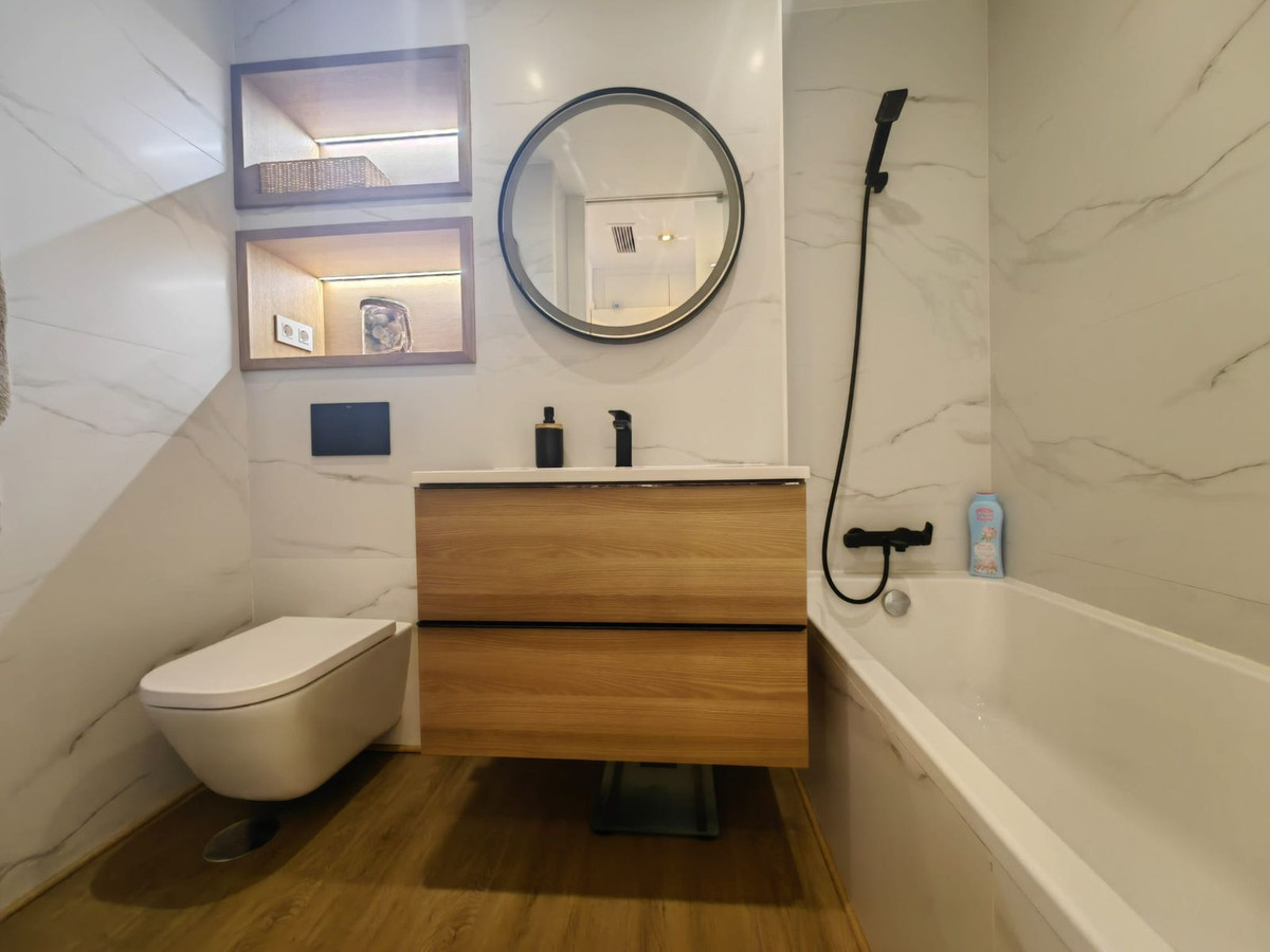 Appartement te koop in Estepona | 3 slaapkamers H5125885