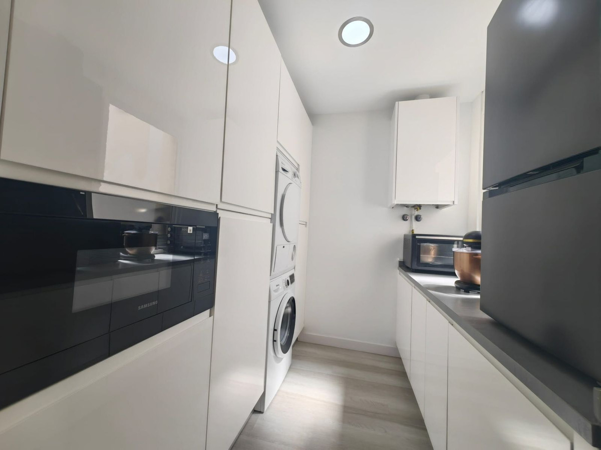 Appartement te koop in Estepona | 3 slaapkamers H5125885