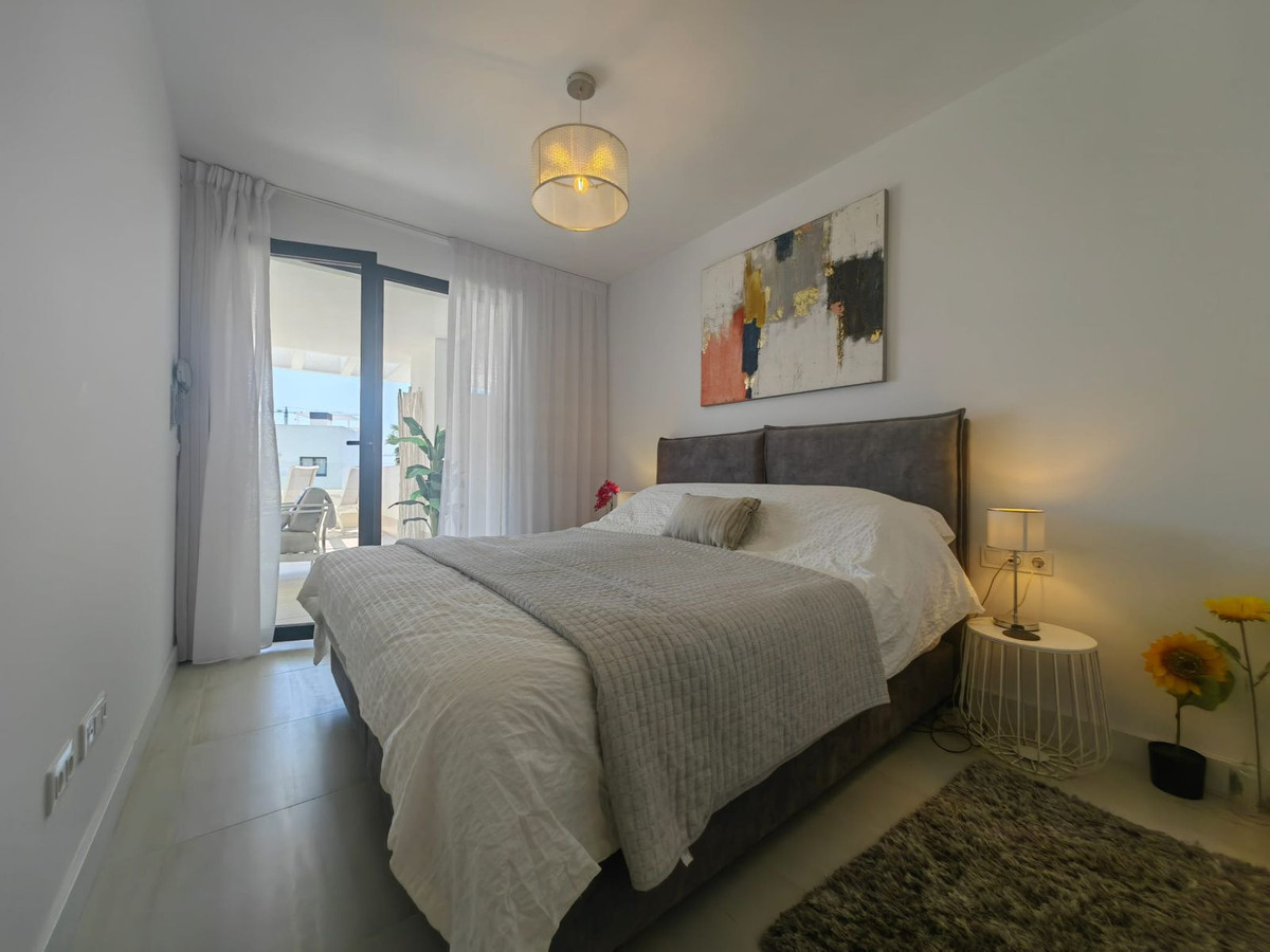 Appartement te koop in Estepona | 2 slaapkamers H5125966