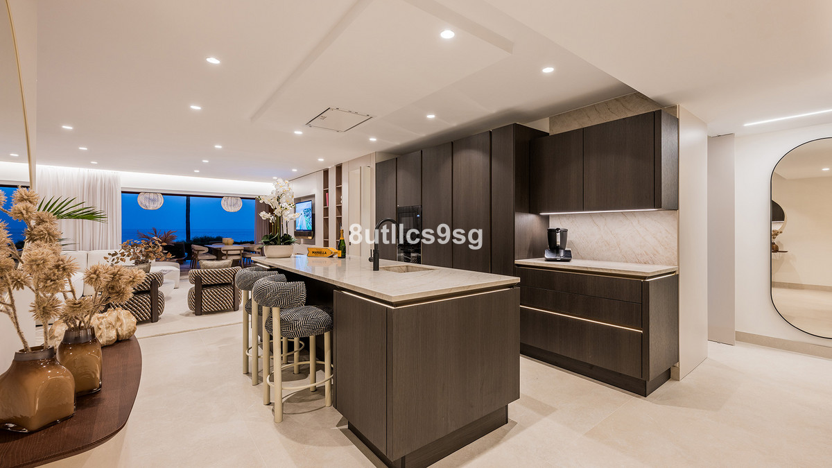 Appartement te koop in Estepona | 4 slaapkamers H5127532