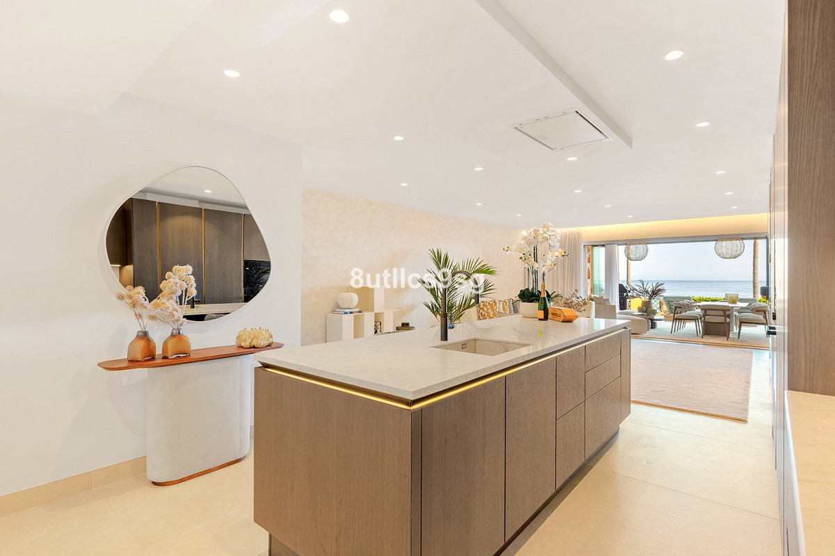 Appartement te koop in Estepona | 4 slaapkamers H5127532