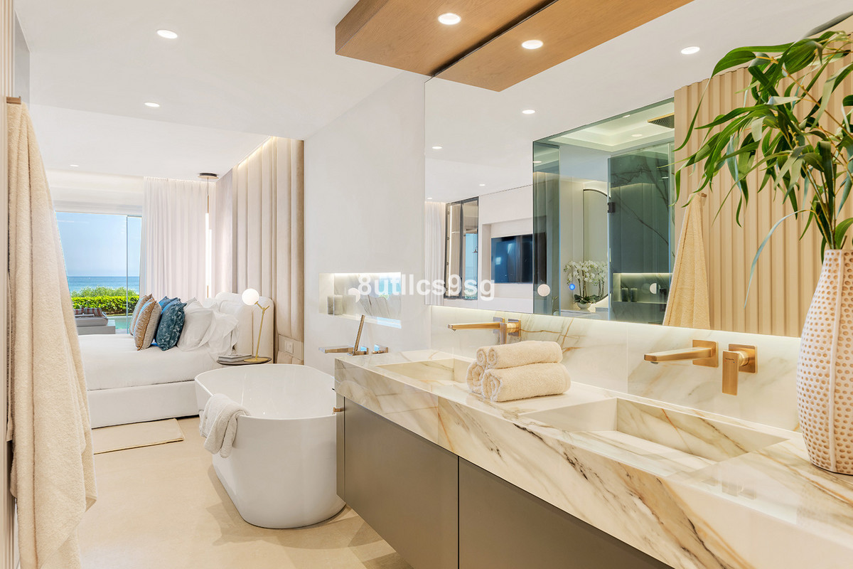 Appartement te koop in Estepona | 4 slaapkamers H5127532