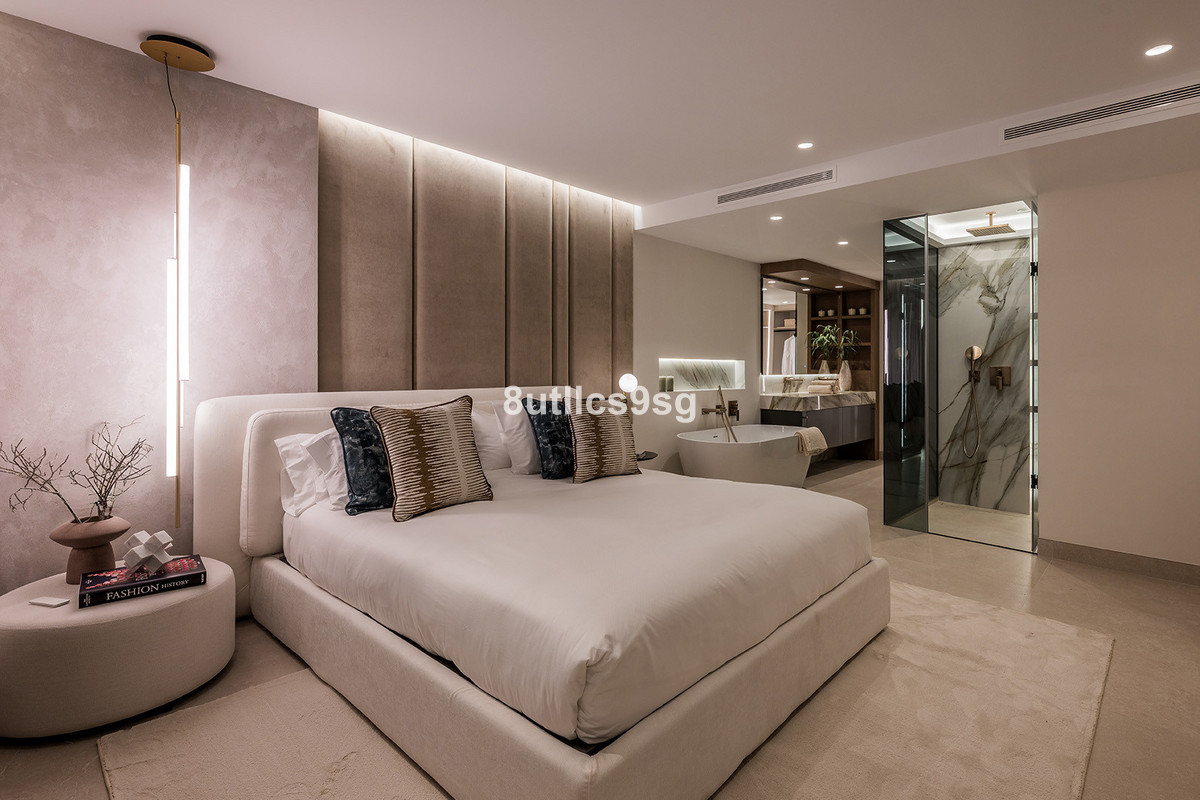 Appartement te koop in Estepona | 4 slaapkamers H5127532