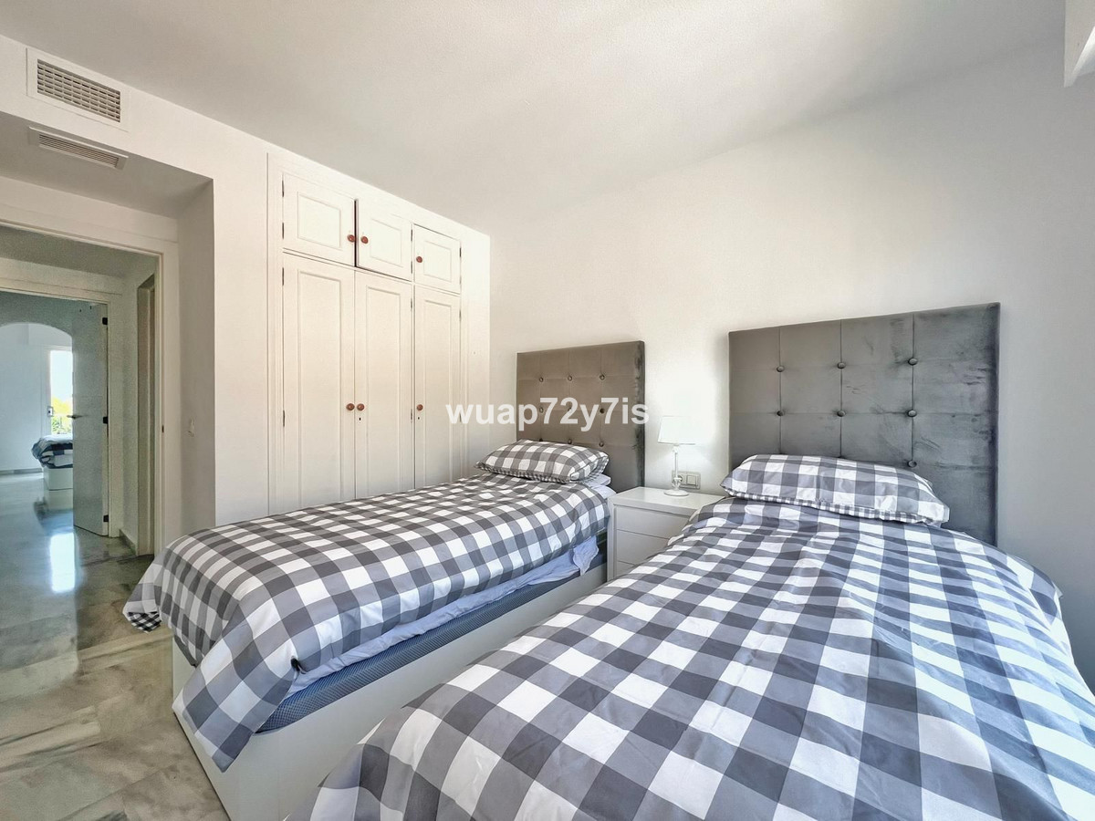 Appartement te koop in Costalita | 3 slaapkamers H5128831