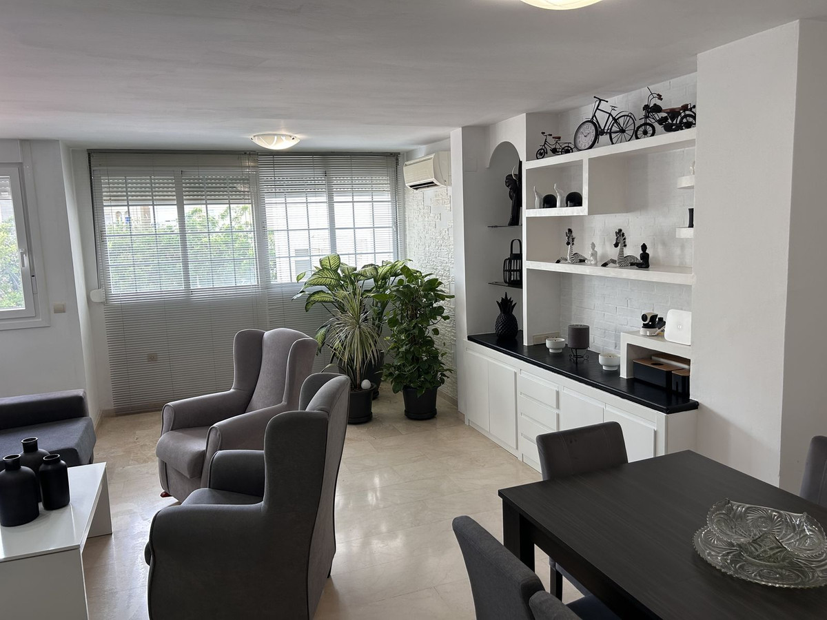 Appartement te koop in Estepona | 3 slaapkamers H5129038
