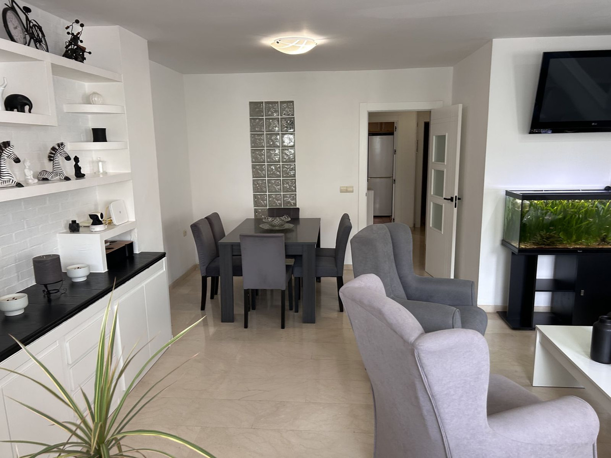 Appartement te koop in Estepona | 3 slaapkamers H5129038