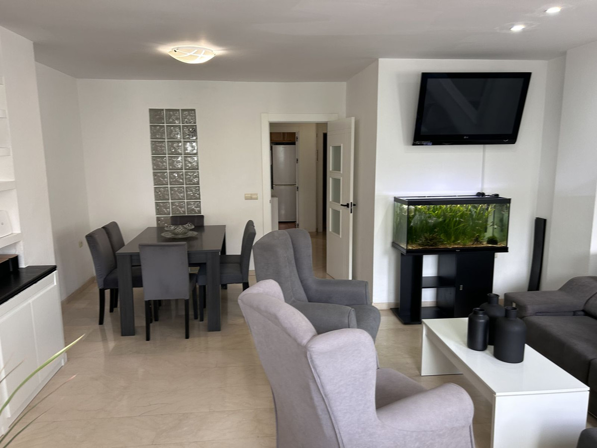 Appartement te koop in Estepona | 3 slaapkamers H5129038