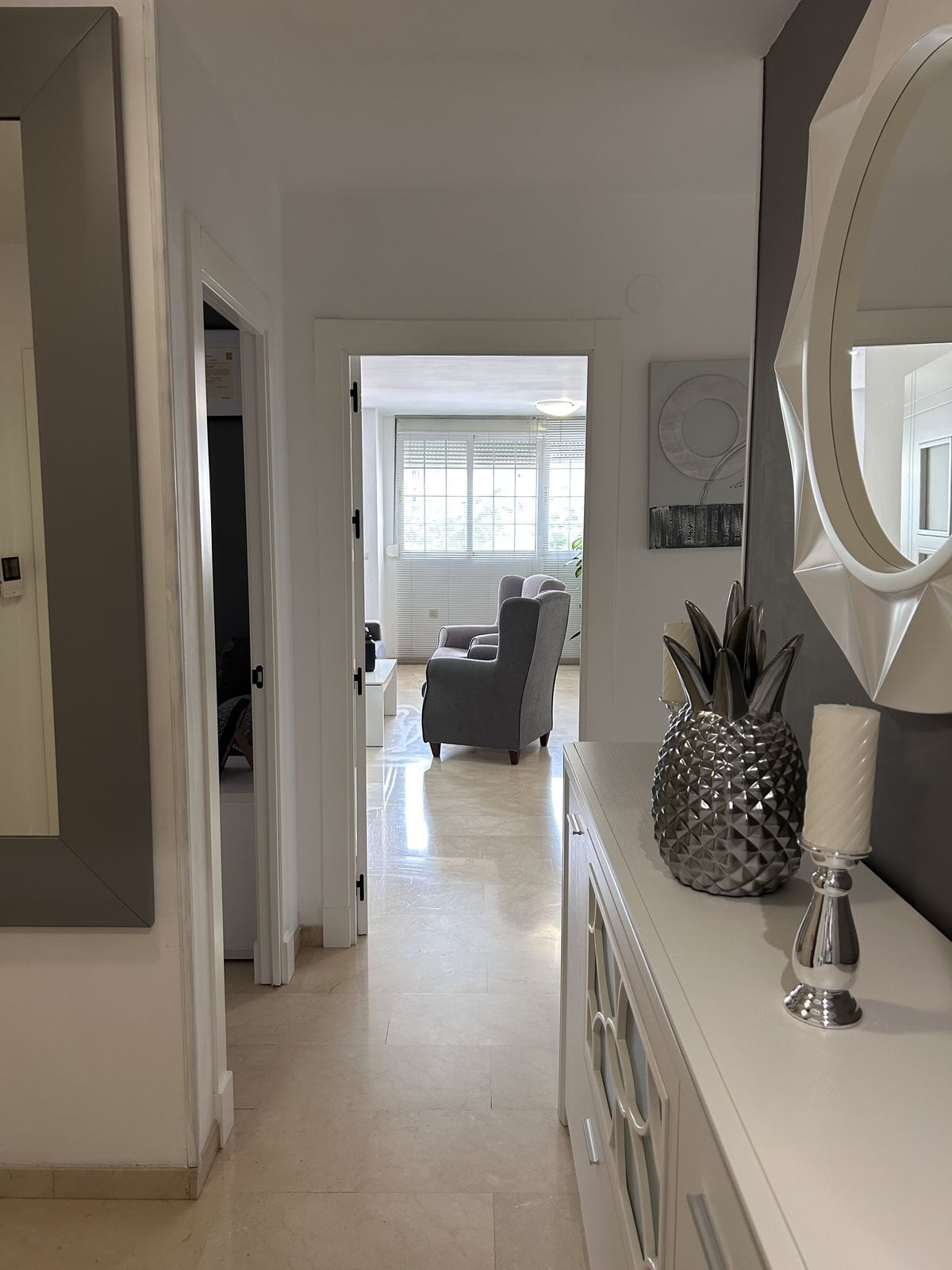 Appartement te koop in Estepona | 3 slaapkamers H5129038