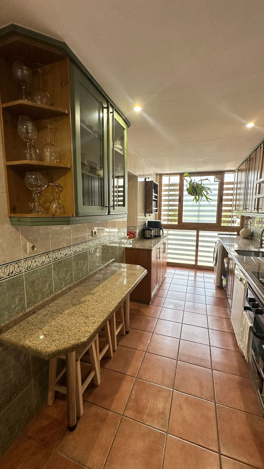 Appartement te koop in Estepona | 3 slaapkamers H5129038