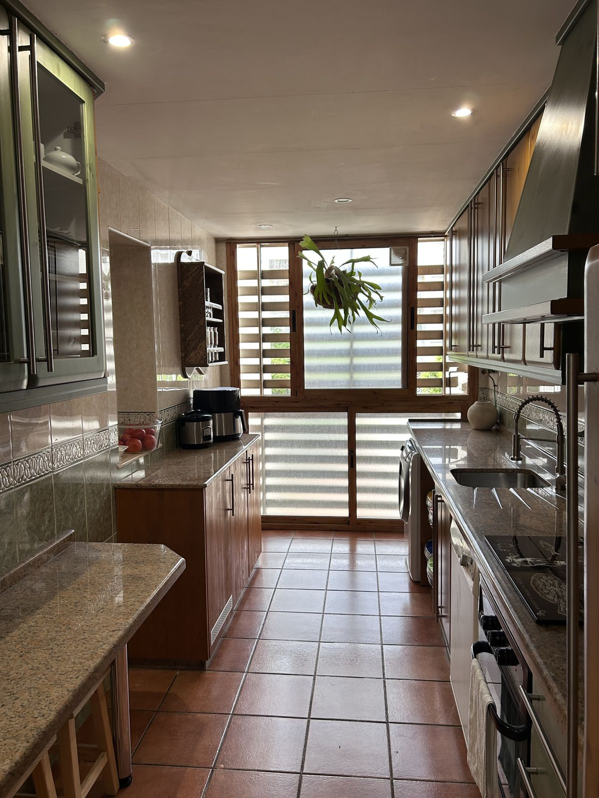 Appartement te koop in Estepona | 3 slaapkamers H5129038
