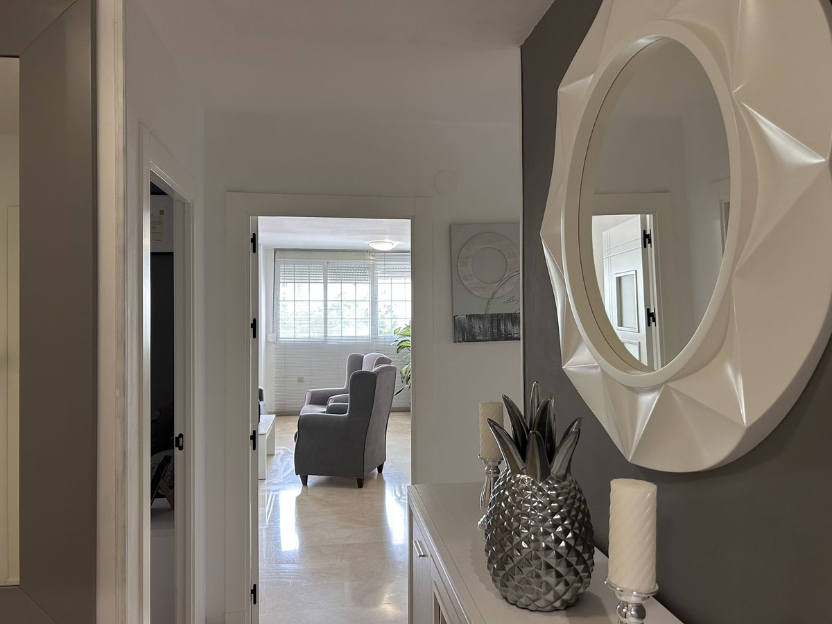 Appartement te koop in Estepona | 3 slaapkamers H5129038