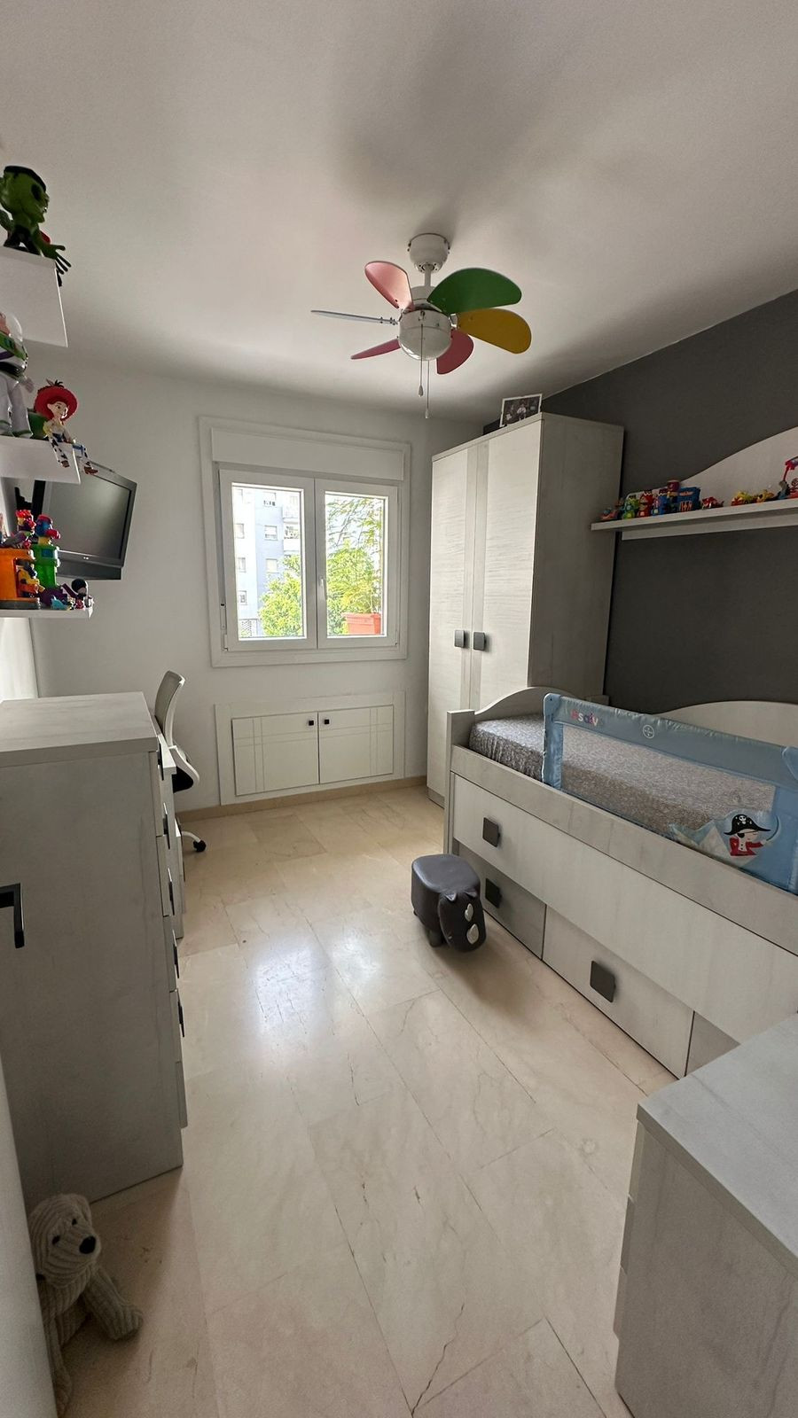 Appartement te koop in Estepona | 3 slaapkamers H5129038