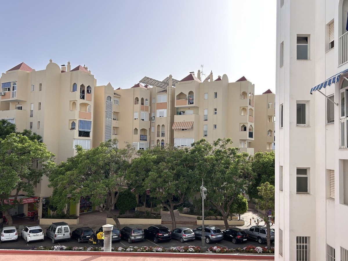 Appartement te koop in Estepona | 3 slaapkamers H5129038