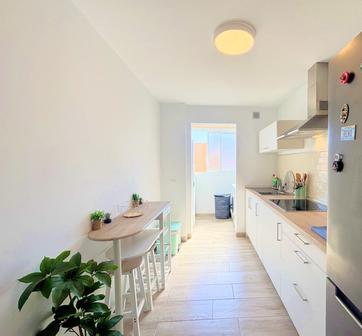 Apartment for sale in Estepona | 2 bedrooms H5129602