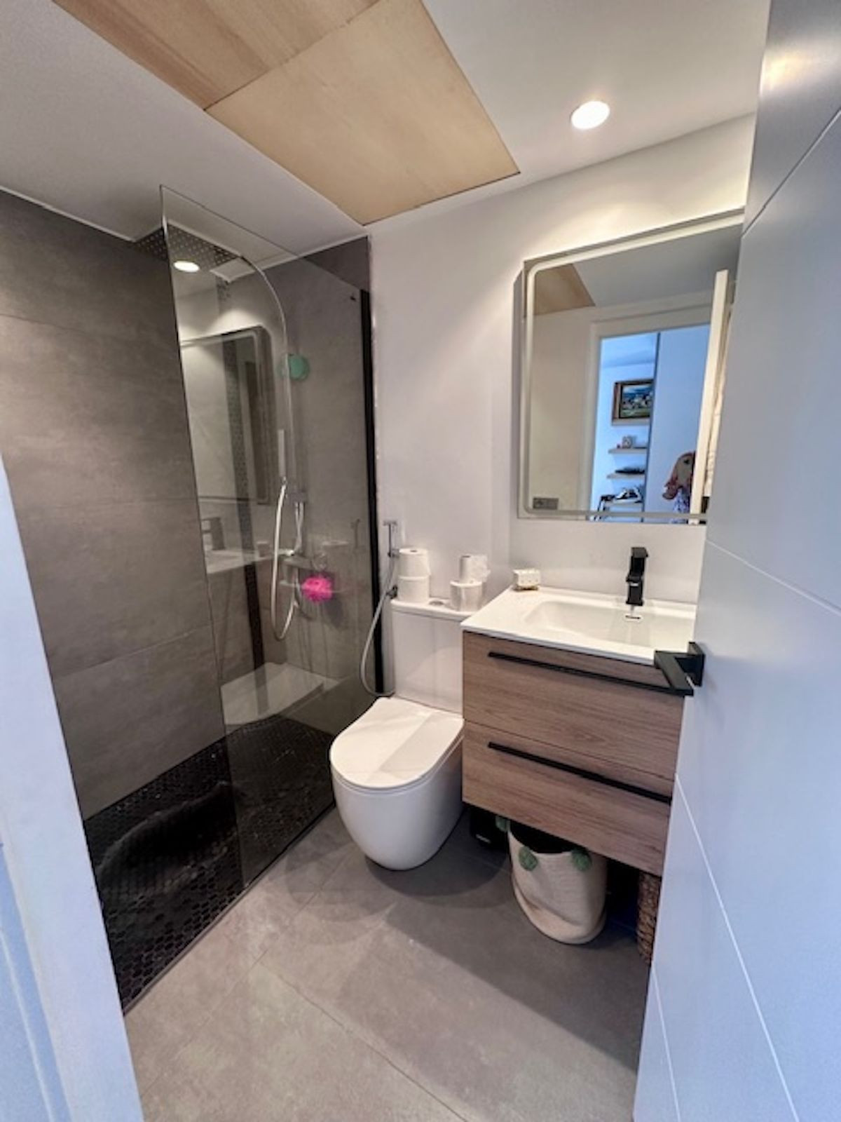 Apartment for sale in Estepona | 2 bedrooms H5130955