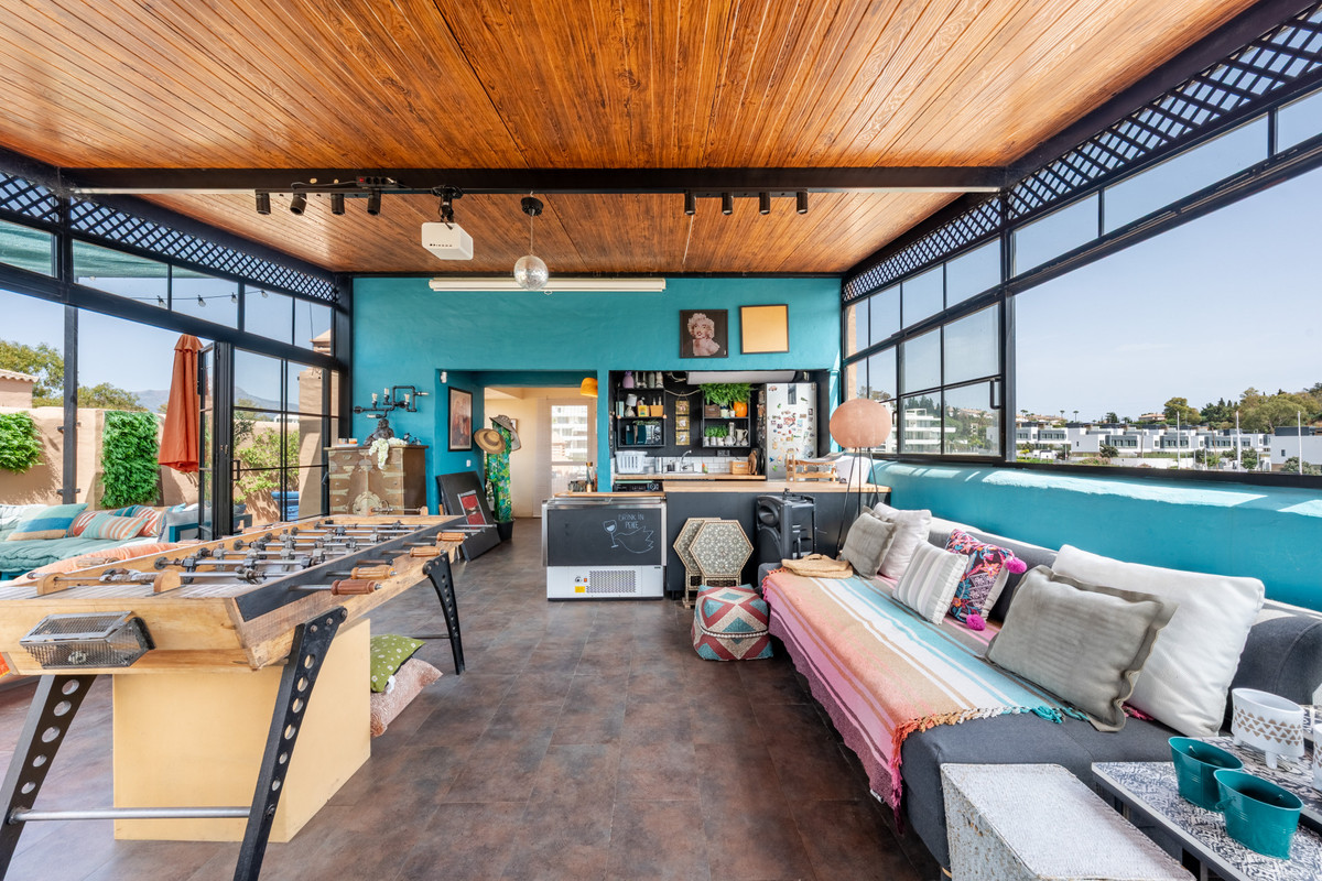 Penthouse te koop in Estepona | 3 slaapkamers H5132797