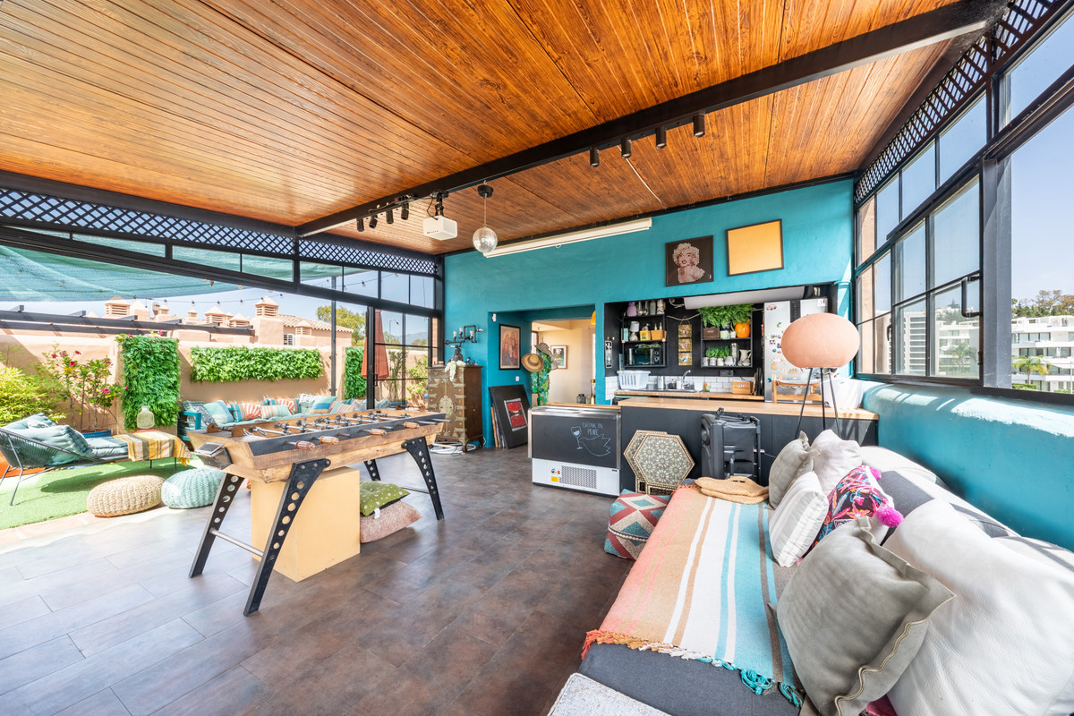 Penthouse te koop in Estepona | 3 slaapkamers H5132797