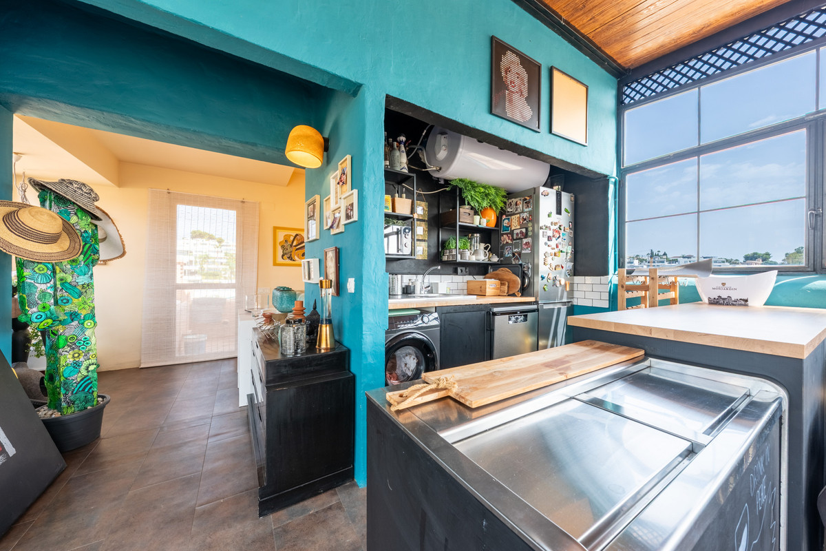 Penthouse te koop in Estepona | 3 slaapkamers H5132797