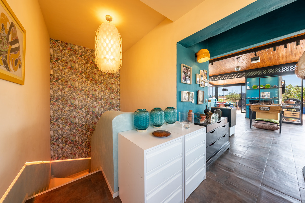 Penthouse te koop in Estepona | 3 slaapkamers H5132797