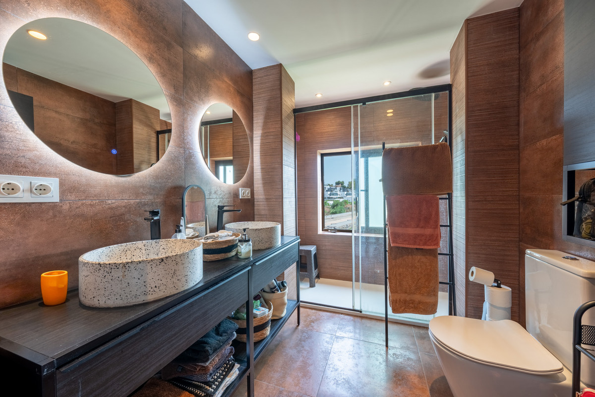 Penthouse te koop in Estepona | 3 slaapkamers H5132797