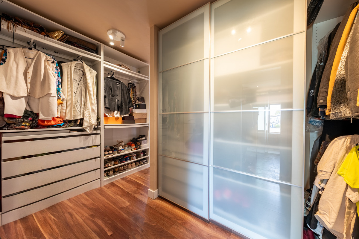 Penthouse te koop in Estepona | 3 slaapkamers H5132797