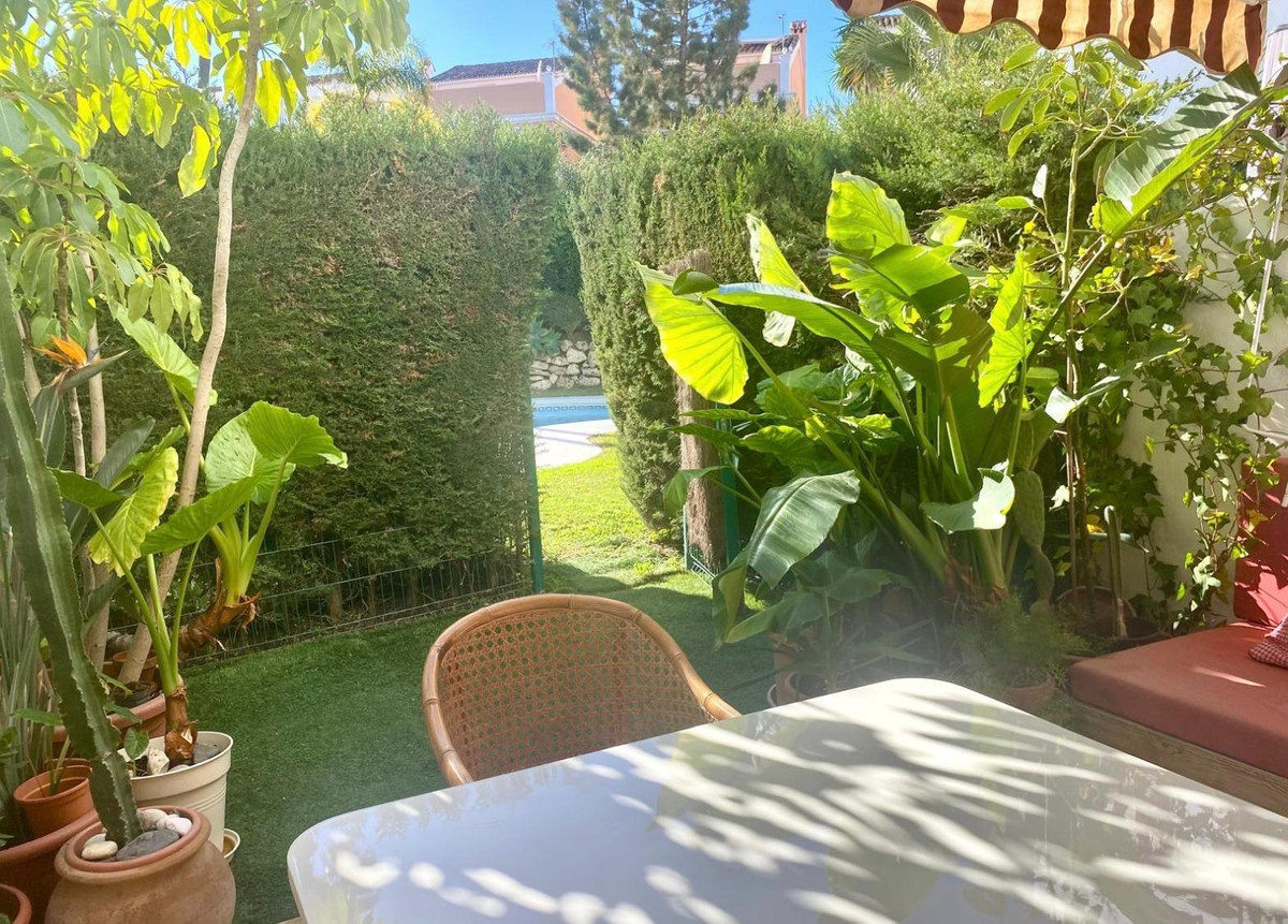 Appartement te koop in Estepona | 2 slaapkamers H5133085
