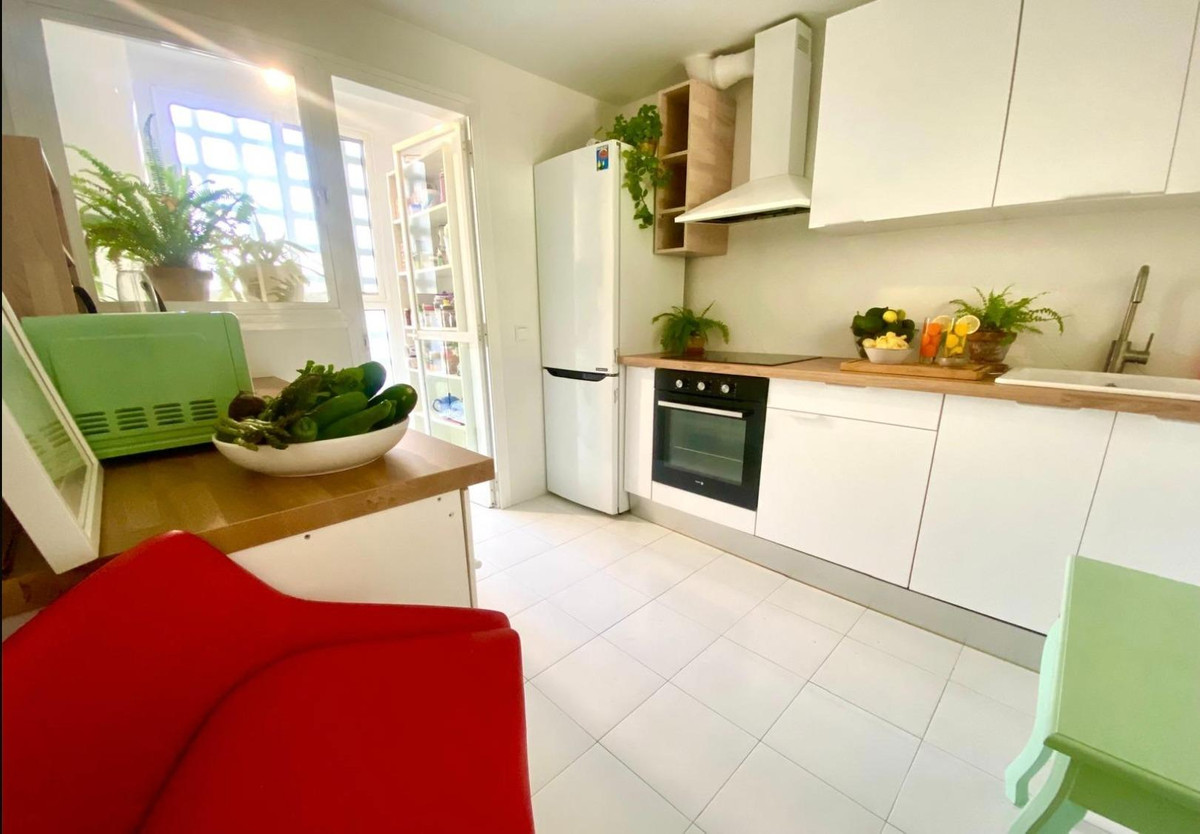 Appartement te koop in Estepona | 2 slaapkamers H5133085